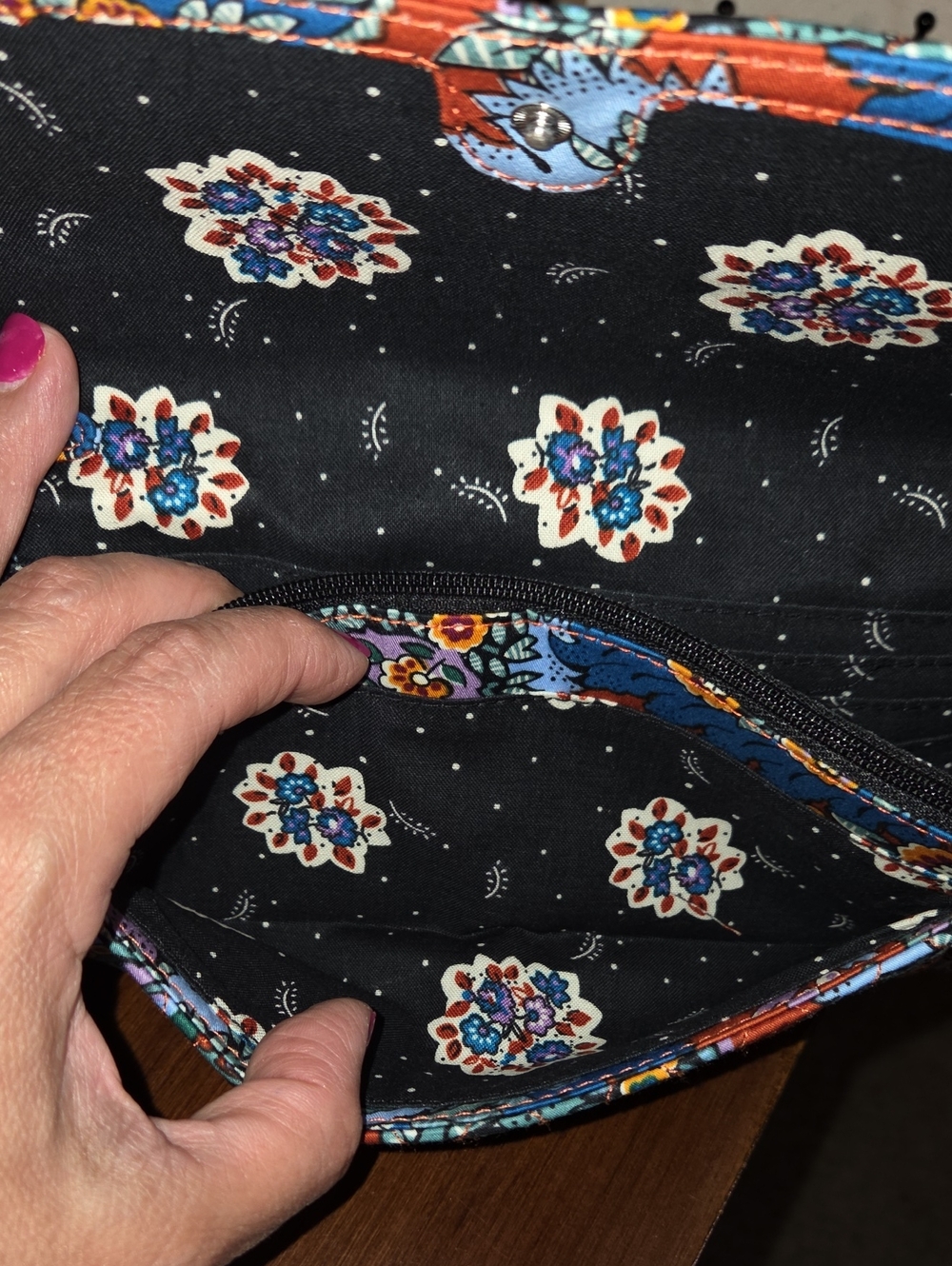 Vera Bradley Wildwood Wallet Crossbody - Picture 12 of 15